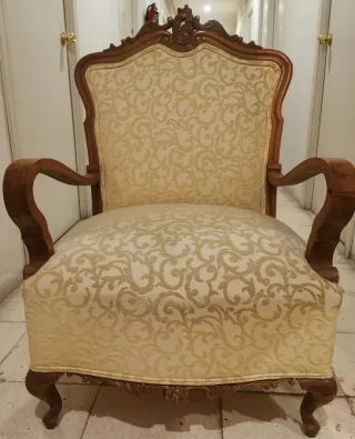 Antico scarpiera in legno e tessuto