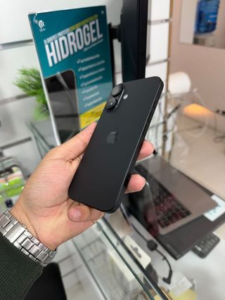 iPhone 16 128GB Negro