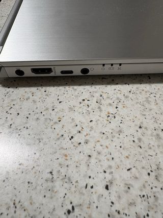 Portátil MSI Modern 14 A10M Plata