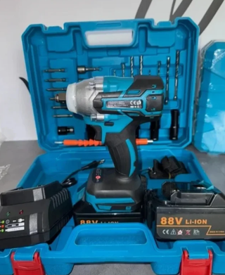 Avvitatore a impulsi 88V con due Batterie Trapano