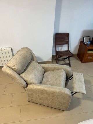 Sillón relax polipiel beige