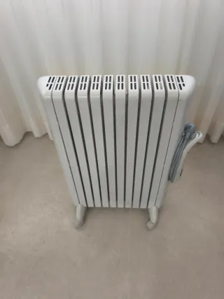 Calentador eléctrico Delonghi Modelo Stretto