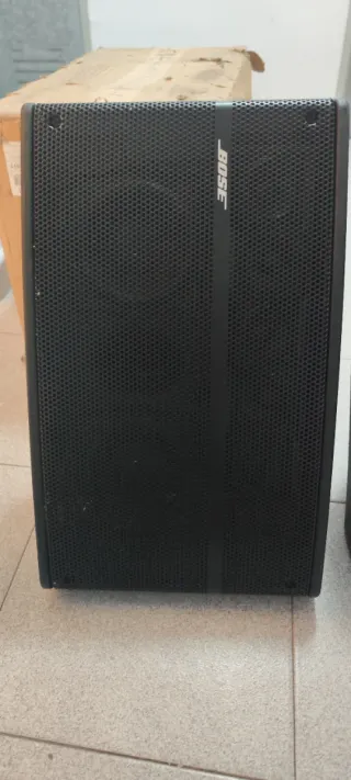 Altavoces Bose 620M