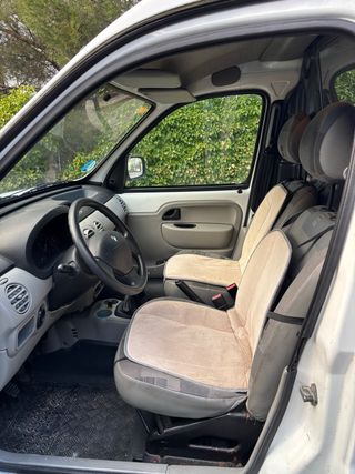 Furgoneta Renault Kangoo 4x4 GLP