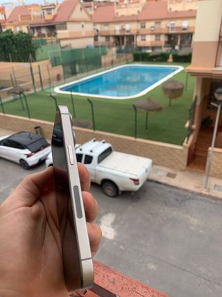 iPhone 15 Pro 256GB Gris