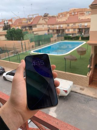 iPhone 15 Pro 256GB Gris