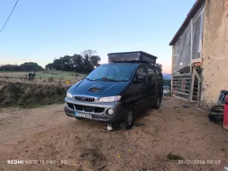 Hyundai H-1 2002