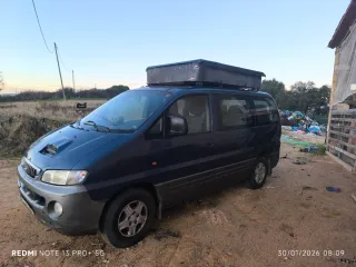 Hyundai H-1 2002