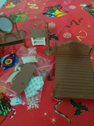 Habitación casa muñecas marrón