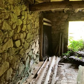 Casa tradicional gallega de piedra en Valdoviño