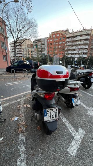 SYM Symphony SR 125 Scooter Plata