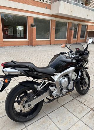 Yamaha 600