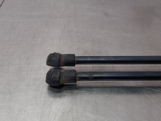 AMORTIGUADORES MALETERO / PORTON SMART FORFOUR