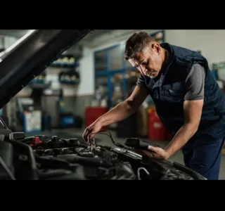 CAMBIO KIT CORREA DISTRIBUCION