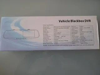 Specchietto retrovisore con Dash Cam