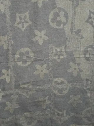 Sciarponone grigia con fantasia