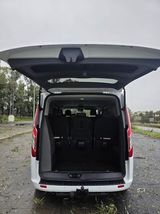 Ford Tourneo Custom 2022 TITANIUM 81 MIL KMS!!