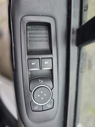 Ford Tourneo Custom 2022 TITANIUM 81 MIL KMS!!