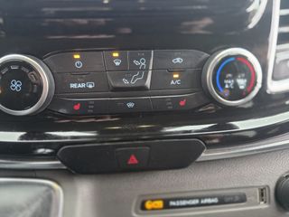 Ford Tourneo Custom 2022 TITANIUM 81 MIL KMS!!