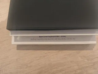 Funda Samsung Book Cover Keyboard Slim - All Key