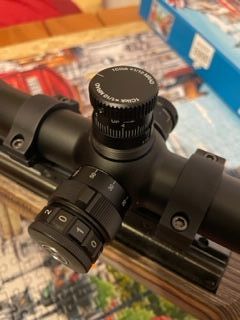 Visor Hawke Airmax 8-32x50 SF