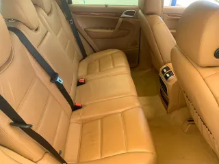 Porsche Cayenne 2005