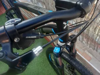 Bicicleta Montaña Rockrider 520 Negra