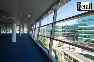 Oficina en alquiler en Valdebebas - Valdefuentes en Madrid