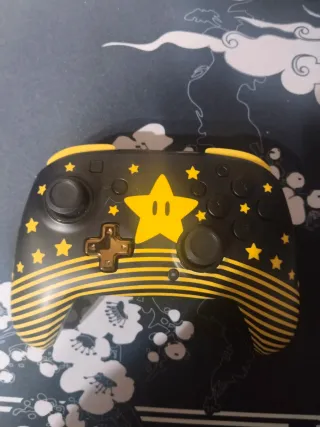 Mando Nintendo Switch (PRECIO NEGOCIABLE)