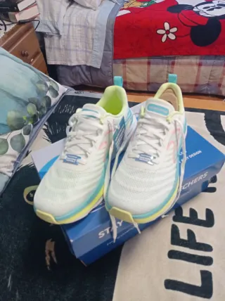 Zapatillas Skechers Mujer Talla 40 Nuevas