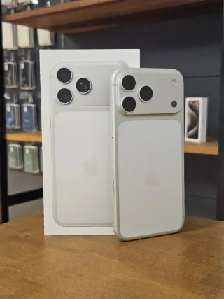 IPHONE 17 PRO MAX 512GB ARGENTO BATTERIA 100% 1 CICLO