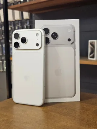 IPHONE 17 PRO MAX 512GB ARGENTO BATTERIA 100% 1 CICLO