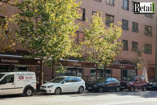 Oficina en venta en Almendrales en Madrid