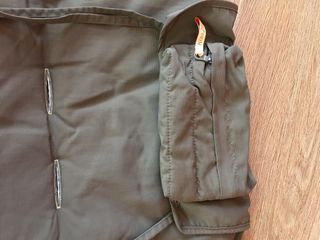 Saco universal para carrito, marca Kids Zone gris.