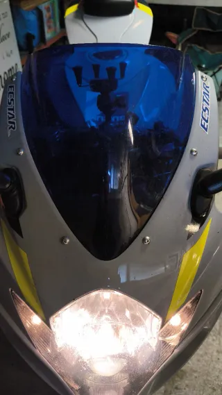 Suzuki gsxr 750 k7 Suzuki,Kawasaki,honda, Yamaha