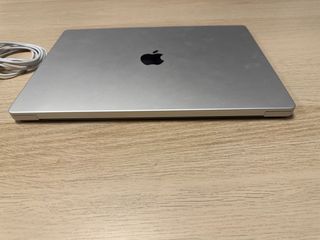 MacBook Pro 16" M1 MAX 10CPU/24GPU 32GB RAM, 1TB