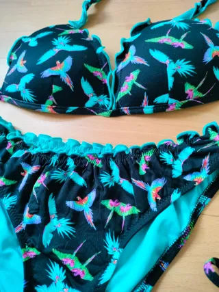 Bikini Calzedonia, Tg. M, Fantasia Pappagalli