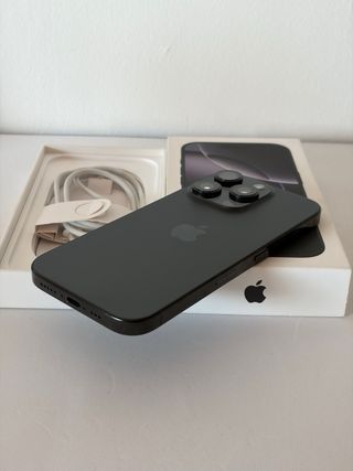iPhone 16 pro Seminuevo