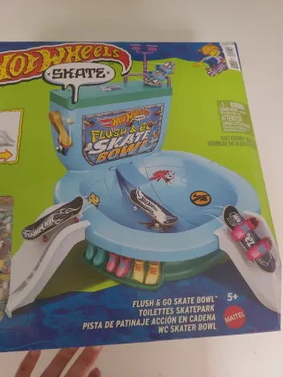 Pista de Patinaje Hot Wheels WC Skater Bowl