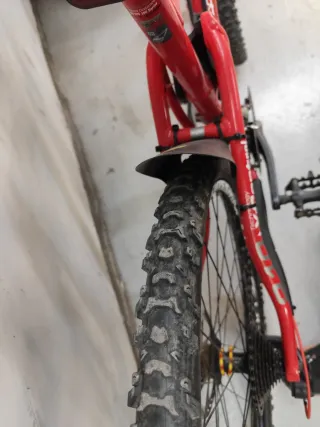 Bicicleta MTB Lapierre Roja