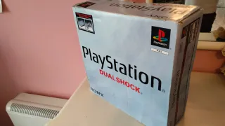 Playstation 1, chip, con caja