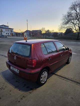 Volkswagen Polo 2000