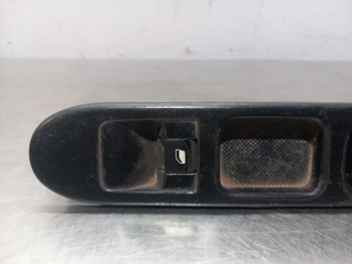 MANDO ELEVALUNAS DELANTERO DERECHO PEUGEOT 307 BR