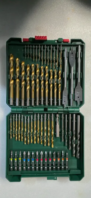 Juego de brocas y puntas Parkside 204 piezas