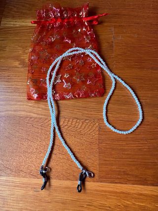 Colgante gafas perlitas