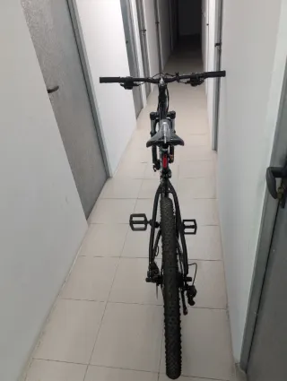 Bicicleta MTB Leroc Negra