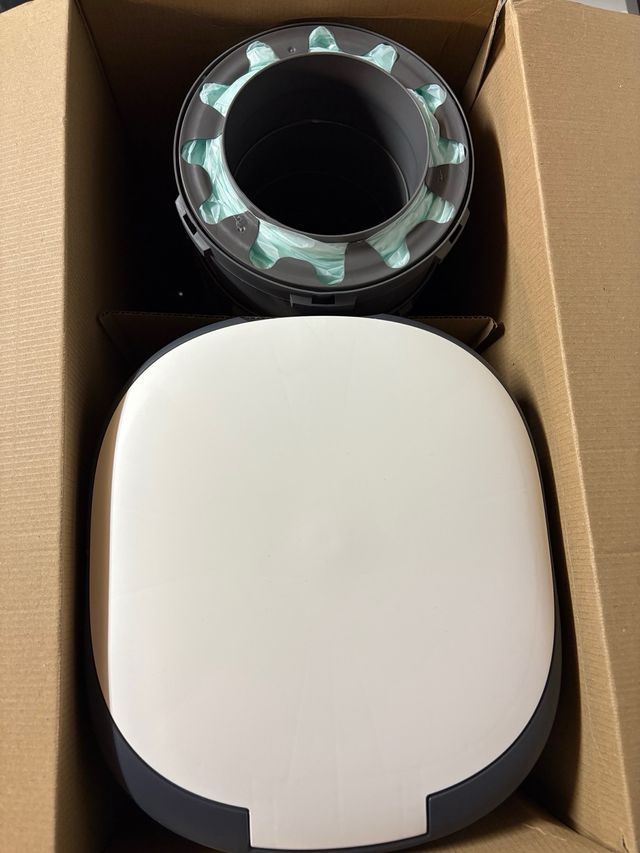 Tommee Tippee Twist & Click Contenedor Pañales