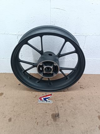 Llanta CB125R 2018-24 Honda doblada rueda trasera