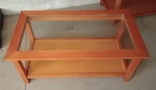 Mesas de centro de madera y cristal