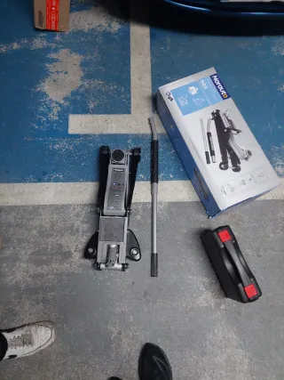 Gato Hidráulico Rogauto 2 Toneladas